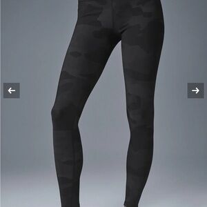 Alo Yoga High Waist Camo Vapor Black Women's Leggings - NEW w/o tags!